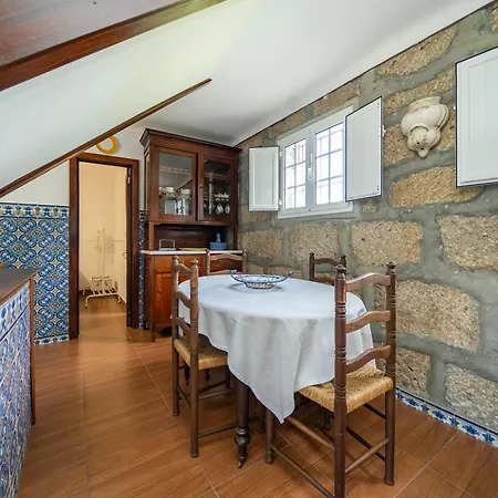 Quinta Da Aldeia Kır Evi *