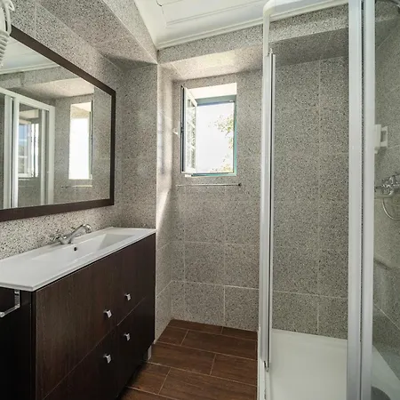 Quinta Da Aldeia Kır Evi *